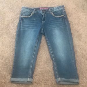 Girl’s Size 16 Capri Jeans New without tags